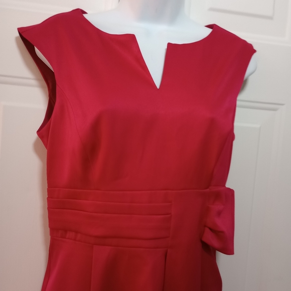 London Time Fushia Dress. Size 8 - Picture 2 of 13